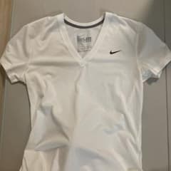 NIKE ランニングTシャツのサムネイル