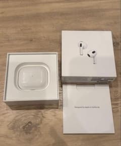 【てく様用（仮）】AirPods3本体 ホワイト✳︎ケース付きのサムネイル
