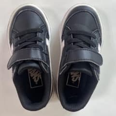 VANS キッズ スニーカー ブラック ホワイトのサムネイル