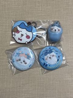벌벌 4 점 세트 자수 캔 배지 & 오쿠루미 마스코트 & 하트의 고무 마스코트