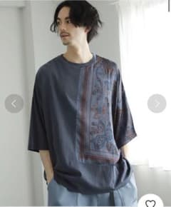 バンダナ柄Tシャツのサムネイル