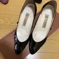 LANVIN パンプス 本革エナメル ブラック サイズ5(23)のサムネイル