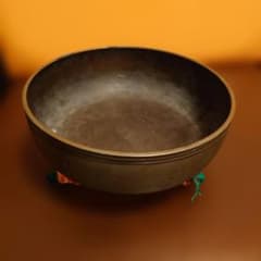 【花】寺院　仏具　真鍮　盃洗　ヘコミ有り　幕末明治　Antique　Retro 花】寺院 仏具 真鍮 盃洗 ヘコミ有り 幕末明治 Antique Retro - メルカリ