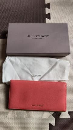 JILLSTUARTの長財布のサムネイル