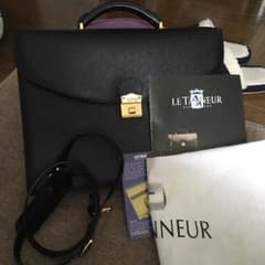 Le Tanneur ビジネスバッグのサムネイル