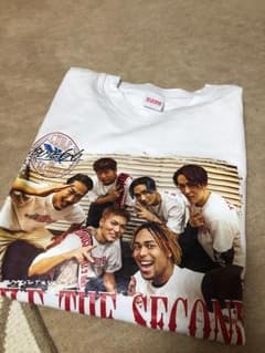おまけ付き EXILE THE SECOND フォトTシャツのサムネイル