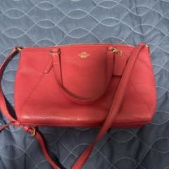COACH レザー レッド ショルダーバッグのサムネイル