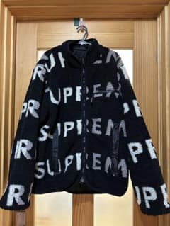 Supreme Reversible Logo Fleece Jacketのサムネイル