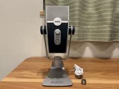 AKG LYRAのサムネイル