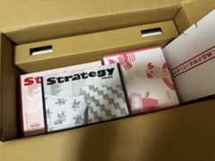 TWICE Strategy 3形態 once Japan限定版 予約特典付きのサムネイル