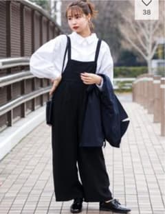 GU サロペットワイドパンツ Sのサムネイル