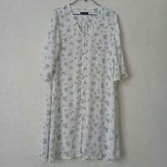 花柄 ロングシャツワンピース 前開きのサムネイル
