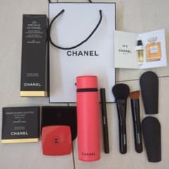 シャネル　パンソードシャネルブラシセット＆ミラー シャネル パンソードシャネルブラシセット＆ミラー - メルカリ