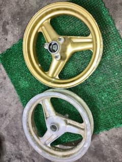 NSR50 前後ホイール 塗装ベース 前期型 - メルカリ