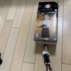 鬼滅の刃 鬼ノ装 鬼舞辻無惨 フィギュアのサムネイル
