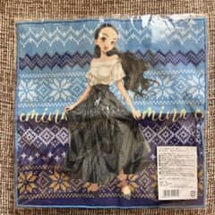 新品未開封 2023年末エミーナ 青 ハンカチ タオル 安室奈美恵 - メルカリ
