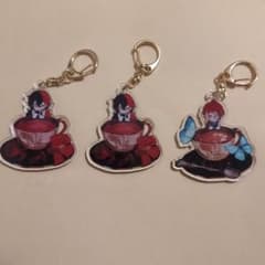 悪魔執事と黒い猫 アクリルキーホルダー 3種セットのサムネイル