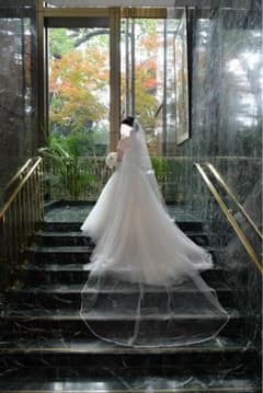 TAKAMI BRIDAL ロングパールベールのサムネイル