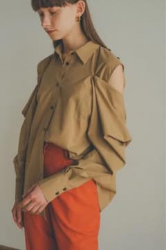 CLANE クラネ 長袖シャツ ベージュのサムネイル