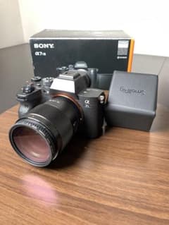 SONY α7S III 本体、35mm純正レンズ、モニターフード付き、良品 SONY α7S III 本体、35mm純正レンズ、モニターフード付き、良品 - メルカリ