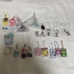サンリオ カプセルトイ キーホルダー　めじるしアクセサリー まとめ売りのサムネイル