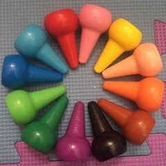 赤ちゃん用クレヨン ベビーコロール12色のサムネイル
