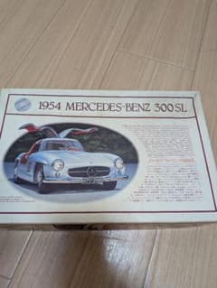TOMY 1/32 Mercedes-Benz 300SL プラモデル - メルカリ