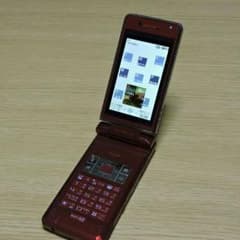 docomoガラケー格安出品SH903iルビーレッドのサムネイル