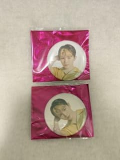 SEVENTEEN CAFE 2022 缶バッジ ウジ　2個セットのサムネイル