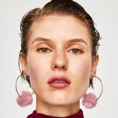 ZARA  ファーピアスのサムネイル
