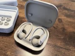 美品】Beats Powerbeats Pro 2 クイックサンド - メルカリ