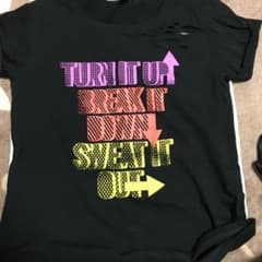 Tシャツのサムネイル