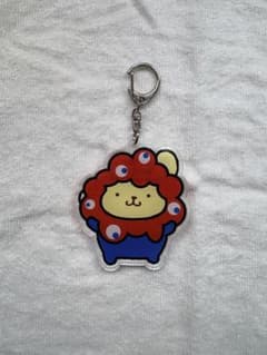 サンリオ　ポムポムプリン　ミャクミャク　キーホルダー