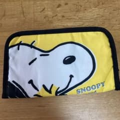 2014年 郵便局限定　スヌーピー 通帳ケースのサムネイル