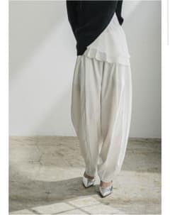 Lig. リグドット cocoon pants / white Sサイズ Lig.リグドット コクーンパンツ ホワイトS | Mercari