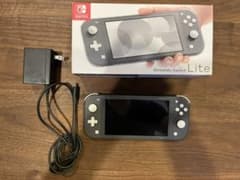 Nintendo Switch ライト　本体のサムネイル