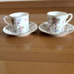 昭和レトロな「Corona Fine China」カップ＆ソーサー2客セットのサムネイル