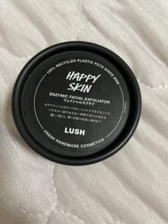 LUSH HAPPY SKIN フェイスクラブのサムネイル