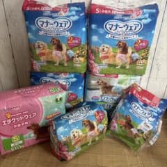 ユニチャーム犬猫マナーウェアおむつS 108+28+13+34合計187枚！ - メルカリ