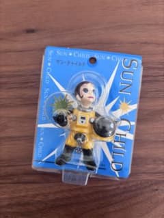 【新品・未開封】ヤノベケンジ　サンチャイルド　キーホルダーのサムネイル