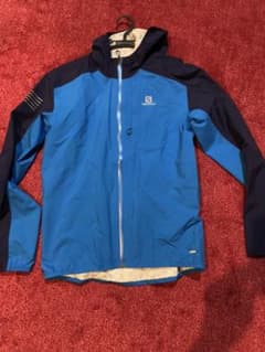 salomon トレイルラン用ブレーカーのサムネイル