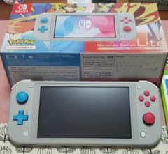 Nintendo Switch NINTENDO SWITCH LITE ザ…のサムネイル