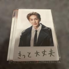 オニュ ONEW ランダムフォトカード Tough Love - メルカリ
