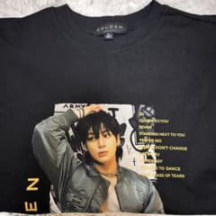 BTS ジョングク GOLDENグッズ Tシャツ Mサイズ - メルカリ