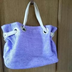紫のバックのサムネイル