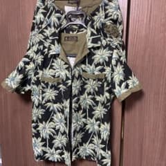 TOYPLANE パームツリー柄 ショートパンツ　シャツ　セットアップのサムネイル