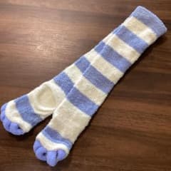 青と白のストライプ着圧ソックスのサムネイル
