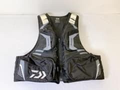 DAIWA（ダイワ） DF-3420 ライフジャケット Mサイズ - メルカリ