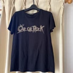 ONE OK ROCK Tシャツ Mサイズのサムネイル