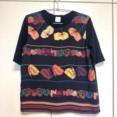 お値下げ【Paul Smith 】花柄 トップスのサムネイル